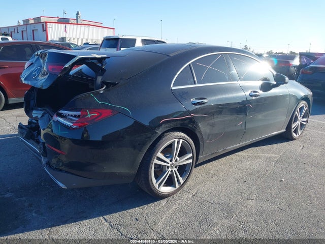 2022 MERCEDES-BENZ CLA 250 COUPE W1K5J4GB1NN299791 Photo 3