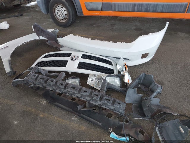 Продаж на аукціоні авто 2018 Ram 1500 Express  4x2 6'4 Box, vin: 1C6RR6FT7JS211341, номер лоту: 44546166