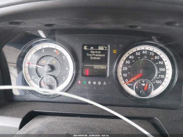 Продаж на аукціоні авто 2018 Ram 1500 Express  4x2 6'4 Box, vin: 1C6RR6FT7JS211341, номер лоту: 44546166