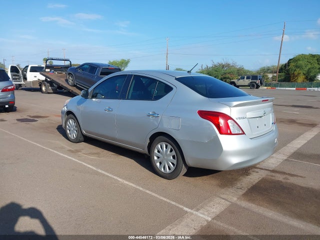 3N1CN7AP5EL817349 Nissan Versa 1.6 Sv
