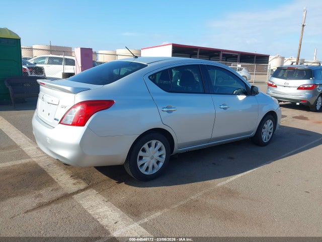 3N1CN7AP5EL817349 Nissan Versa 1.6 Sv