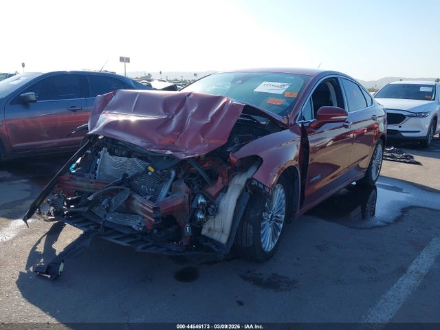 Ford Fusion Hybrid Titanium 2014 3FA6P0RU2ER241812 Image 2