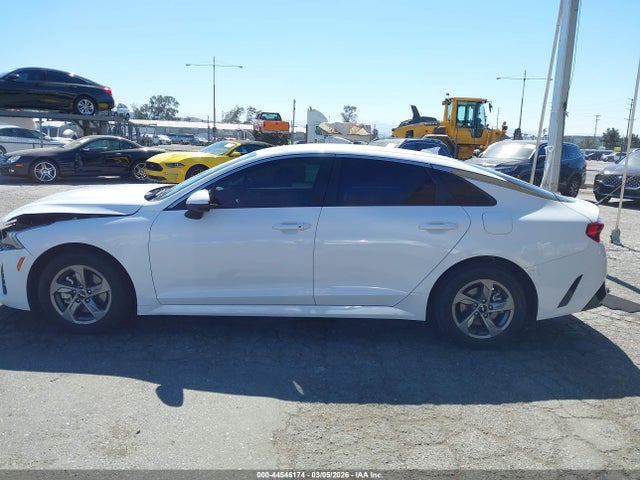KIA K5 LXS 2023 5XXG14J29PG177965 Image 14