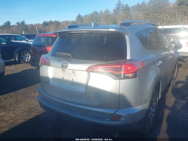 Toyota RAV4 LE 2016 2T3BFREV4GW538559 Image 16