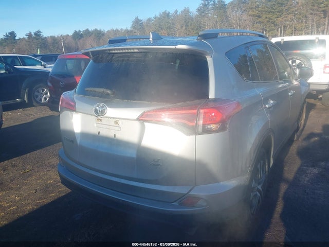 Toyota RAV4 LE 2016 2T3BFREV4GW538559 Image 4