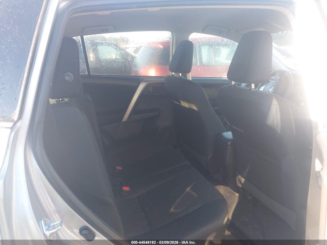 Toyota RAV4 LE 2016 2T3BFREV4GW538559 Image 8