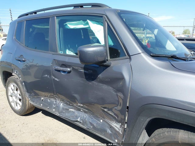 ZACNJCBB5MPN20405 Jeep Renegade Latitude Fwd
