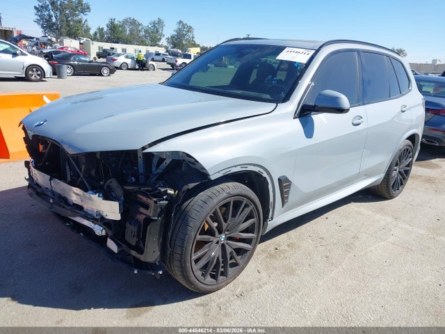 BMW X5 Sdrive40i 2025 5UX13EU09S9Y02725 Image 2