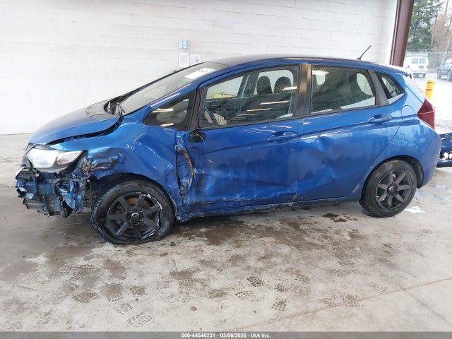 Honda FIT LX 2017 JHMGK5H51HS022948 Image 6