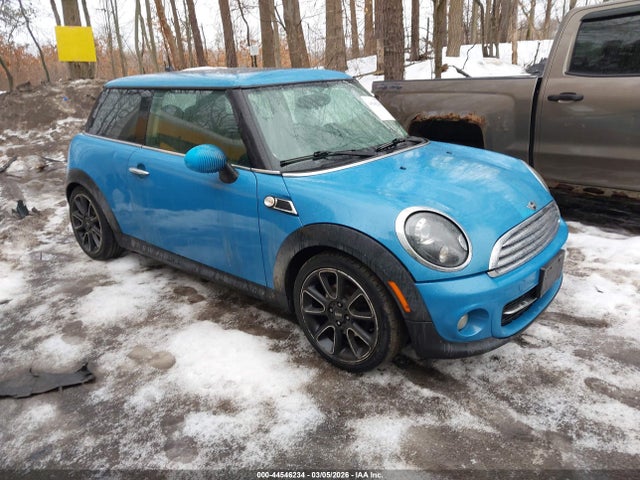 2012 MINI COOPER WMWSU3C55CT368177 Photo 0