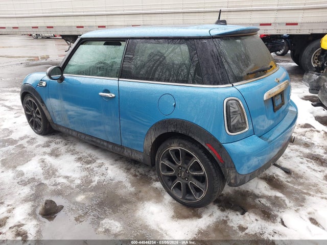 2012 MINI COOPER WMWSU3C55CT368177 Photo 2