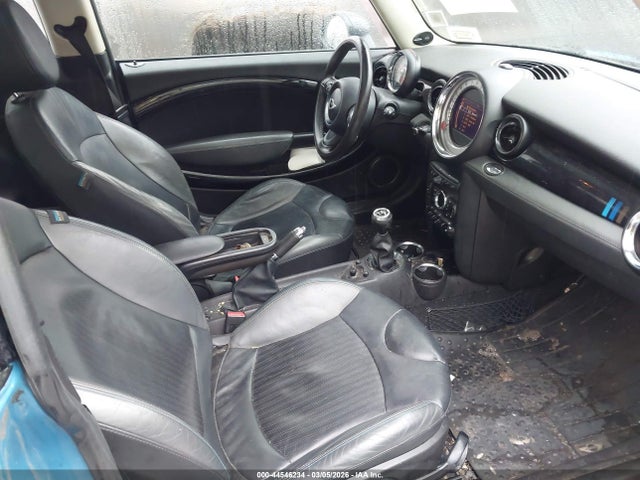 2012 MINI COOPER WMWSU3C55CT368177 Photo 4