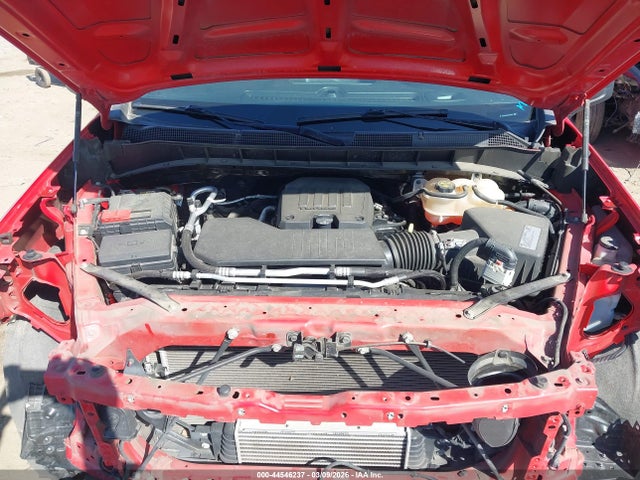 3GCPYBEK2MG416999 Chevrolet Silverado 1500 4wd Short Bed Custom