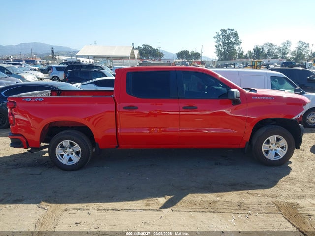 3GCPYBEK2MG416999 Chevrolet Silverado 1500 4wd Short Bed Custom