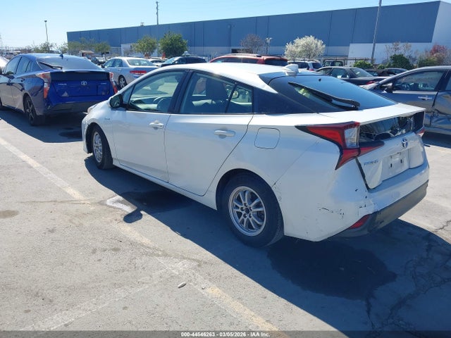 Toyota Prius Le 2020 JTDKARFU3L3114162 Image 3