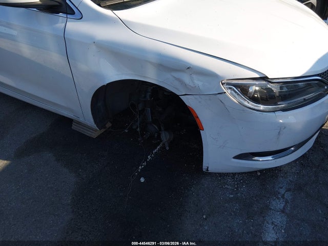 2016 Chrysler 200 Limited მანქანა იყიდება აუქციონზე, vin: 1C3CCCAB8GN145441, აუქციონის ნომერი: 44546291