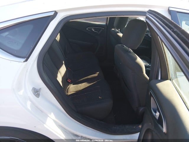 2016 Chrysler 200 Limited მანქანა იყიდება აუქციონზე, vin: 1C3CCCAB8GN145441, აუქციონის ნომერი: 44546291