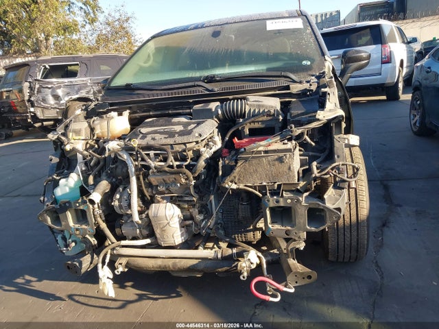 2017 Chrysler Pacifica Touring მანქანა იყიდება აუქციონზე, vin: 2C4RC1DG9HR840498, აუქციონის ნომერი: 44546314
