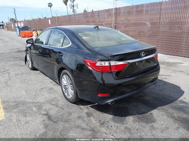 44546327 :رقم المزاد ، JTHBK1GG9F2158974 vin ، 2015 Lexus Es 350 مزاد بيع
