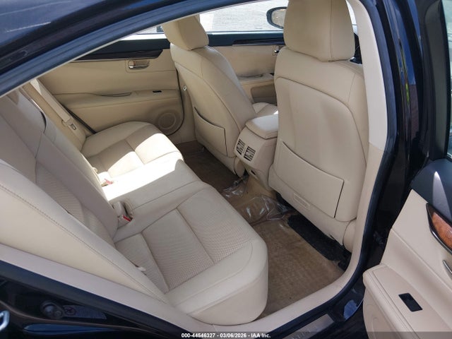 44546327 :رقم المزاد ، JTHBK1GG9F2158974 vin ، 2015 Lexus Es 350 مزاد بيع