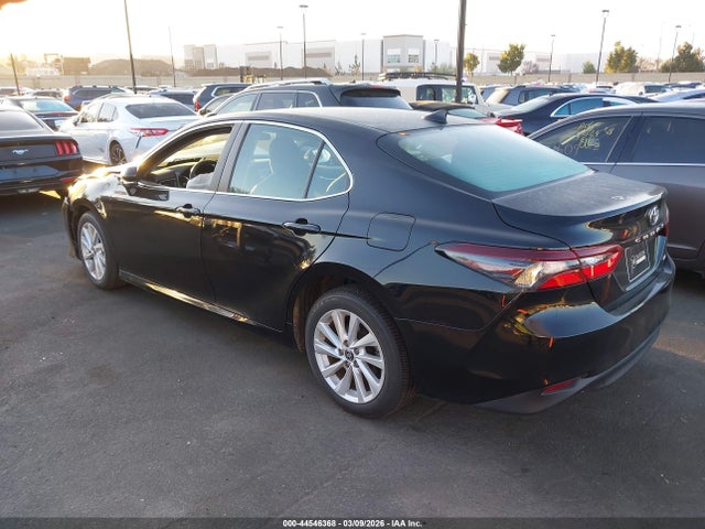 Toyota CAMRY LE 2024 4T1C11AK7RU230880 Image 3