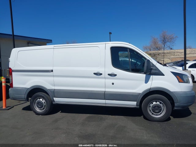 Ford Transit-250 2015 1FTYR1YM1FKA49825 Image 13
