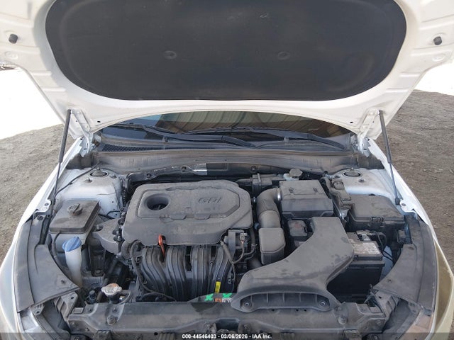 5XXGT4L36HG143032 KIA Optima Lx