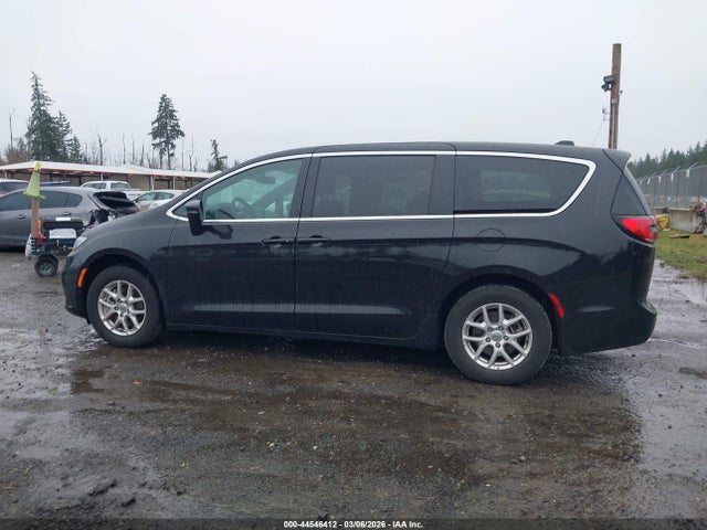 Chrysler Pacifica Select 2025 2C4RC1BG3SR570243 Image 14