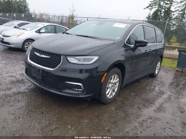Chrysler Pacifica Select 2025 2C4RC1BG3SR570243 Image 2