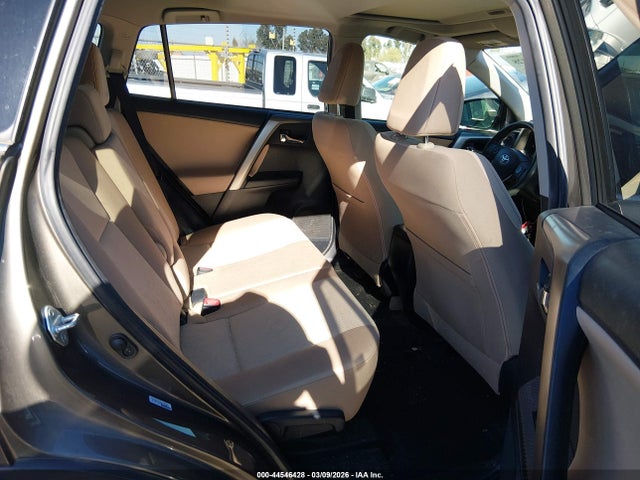 Toyota Rav4 Xle 2015 JTMRFREV9FD139835 Image 8