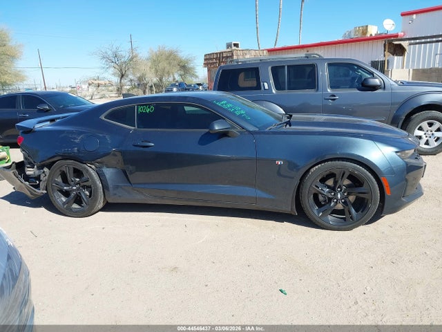 Chevrolet Camaro 2lt 2019 1G1FD1RS9K0143744 Image 13