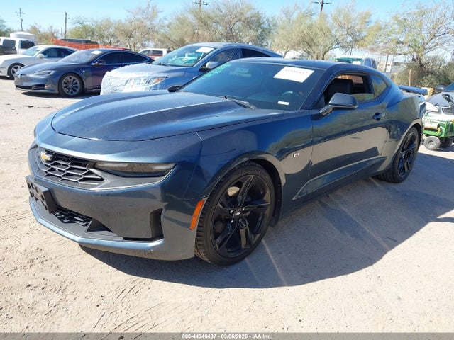 Chevrolet Camaro 2lt 2019 1G1FD1RS9K0143744 Image 2