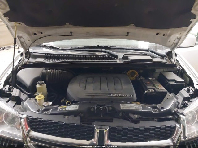 2018 Dodge Grand Caravan Sxt მანქანა იყიდება აუქციონზე, vin: 2C4RDGCG7JR208767, აუქციონის ნომერი: 44546455