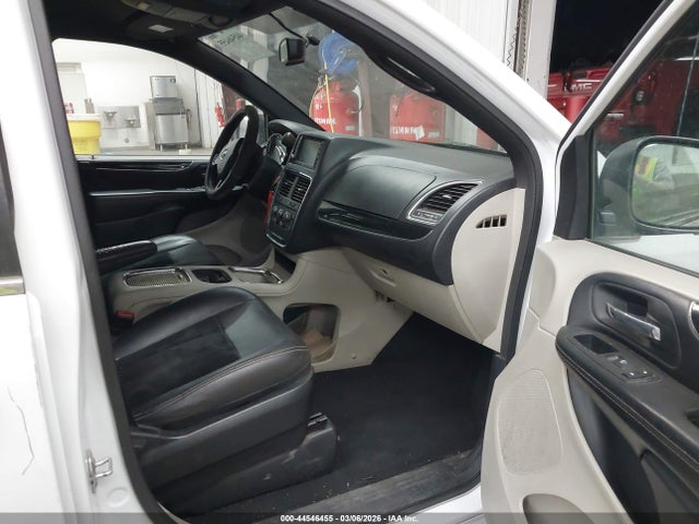 2018 Dodge Grand Caravan Sxt მანქანა იყიდება აუქციონზე, vin: 2C4RDGCG7JR208767, აუქციონის ნომერი: 44546455