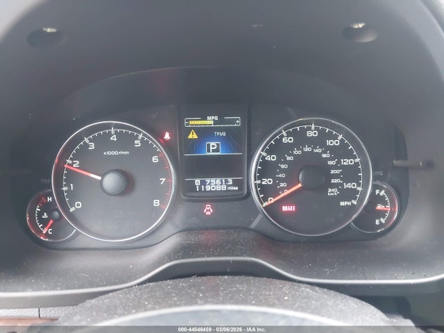 Продажа на аукционе авто 2014 Subaru Legacy 2.5i Limited, vin: 4S3BMCK68E3008904, номер лота: 44546459