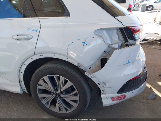 44546462 :رقم المزاد ، WA1BCBFZ1PP077621 vin ، 2023 Audi Q4 E-tron Premium Plus 40 Rwd مزاد بيع