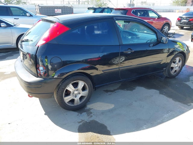 2003 FORD FOCUS 3FAFP31373R121778 Photo 3