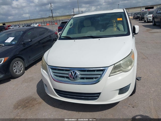 44546521 :رقم المزاد ، 2V4RW5DX7AR295265 vin ، 2010 Volkswagen Routan Sel مزاد بيع