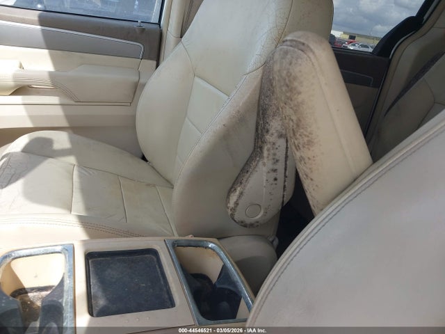 44546521 :رقم المزاد ، 2V4RW5DX7AR295265 vin ، 2010 Volkswagen Routan Sel مزاد بيع