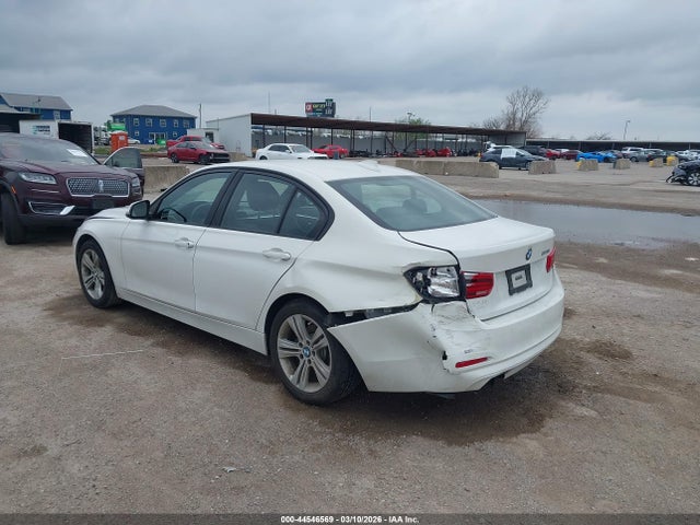 44546569 :رقم المزاد ، WBA8E9G51GNT43873 vin ، 2016 Bmw 328i مزاد بيع