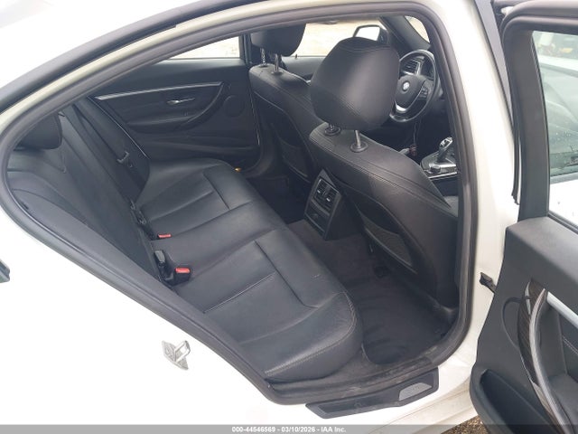 44546569 :رقم المزاد ، WBA8E9G51GNT43873 vin ، 2016 Bmw 328i مزاد بيع