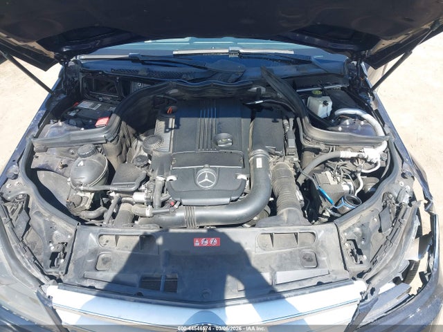 2013 MERCEDES-BENZ C 250 WDDGF4HB6DR275065 Photo 9