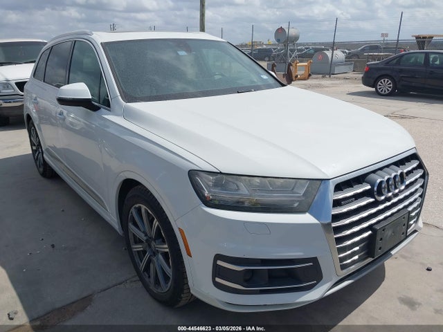 2017 AUDI Q7 WA1VAAF75HD008770 Photo 0