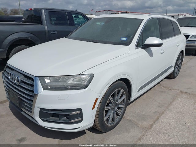 2017 AUDI Q7 WA1VAAF75HD008770 Photo 1