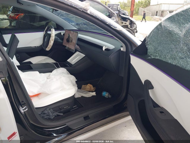 Продаж на аукціоні авто 2025 Tesla Model 3 Long Range Rear-wheel Drive/standard Rear-wheel Drive, vin: 5YJ3E1EA5SF980660, номер лоту: 44546632