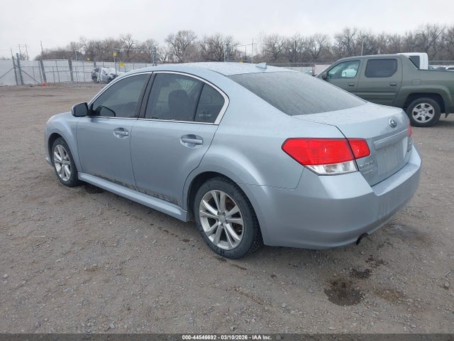 Subaru Legacy 2.5i Premium 2014 4S3BMCC68E3015799 Image 3