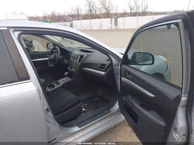 Subaru Legacy 2.5i Premium 2014 4S3BMCC68E3015799 Image 5