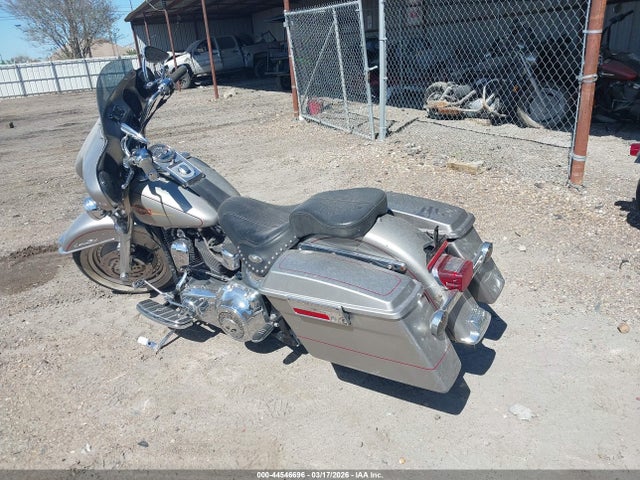 2007 HARLEY-DAVIDSON FLSTC 1HD1BW5187Y059326 Photo 2