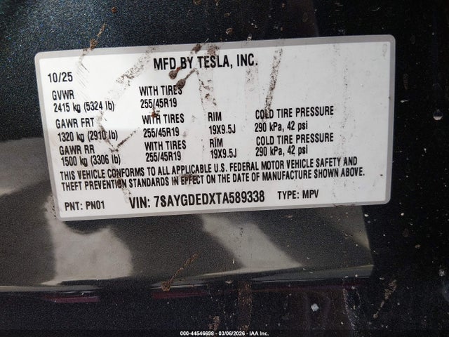 2026 TESLA MODEL Y 7SAYGDEDXTA589338 Photo 8