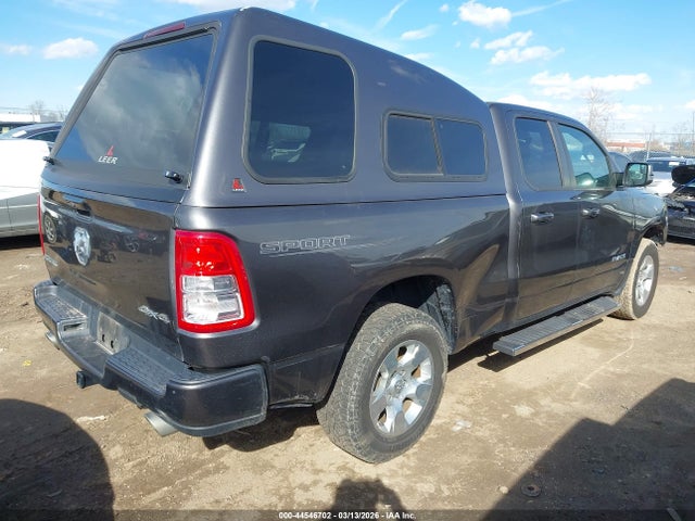 2020 RAM 1500 1C6SRFBT4LN196743 Photo 3